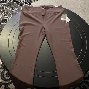 😻PLUS SIZE BEAUTY Women's Brown Leggings